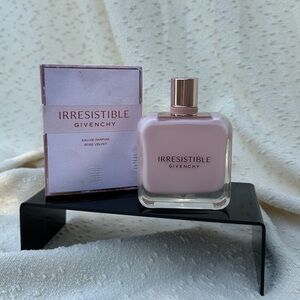 Irresistible givenchy eau de parfum rose velvet 2.7 oz